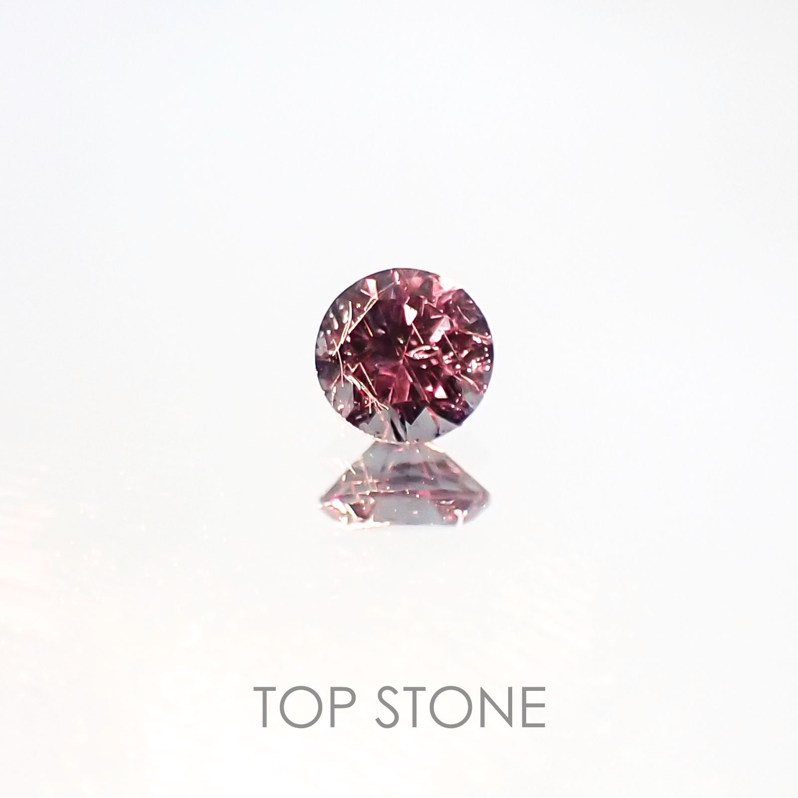 カラーチェンジガーネット(アレキタイプ) マダガスカル・ベキリー産 ルース 0.169ct[20106629]3.3×3.3mm前後
