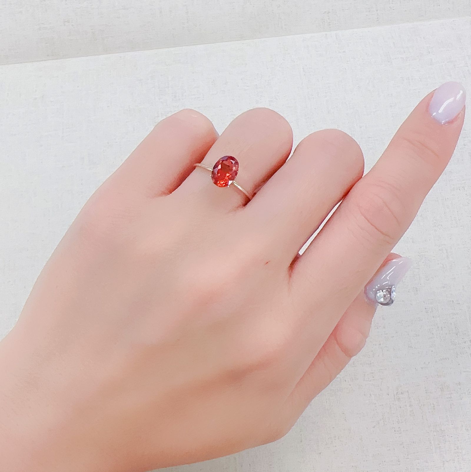 エチオピアサンストーン(宝石名アンデシン・ラブラドライト)エチオピア産 1.25ct 識別済[230321311]8.1x5.9mm前後