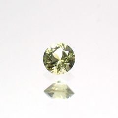 パラサイティックペリドット(宝石名ペリドット)採取地：ロシア 0.063ct 識別済[220616235]2.5x2.5mm前後