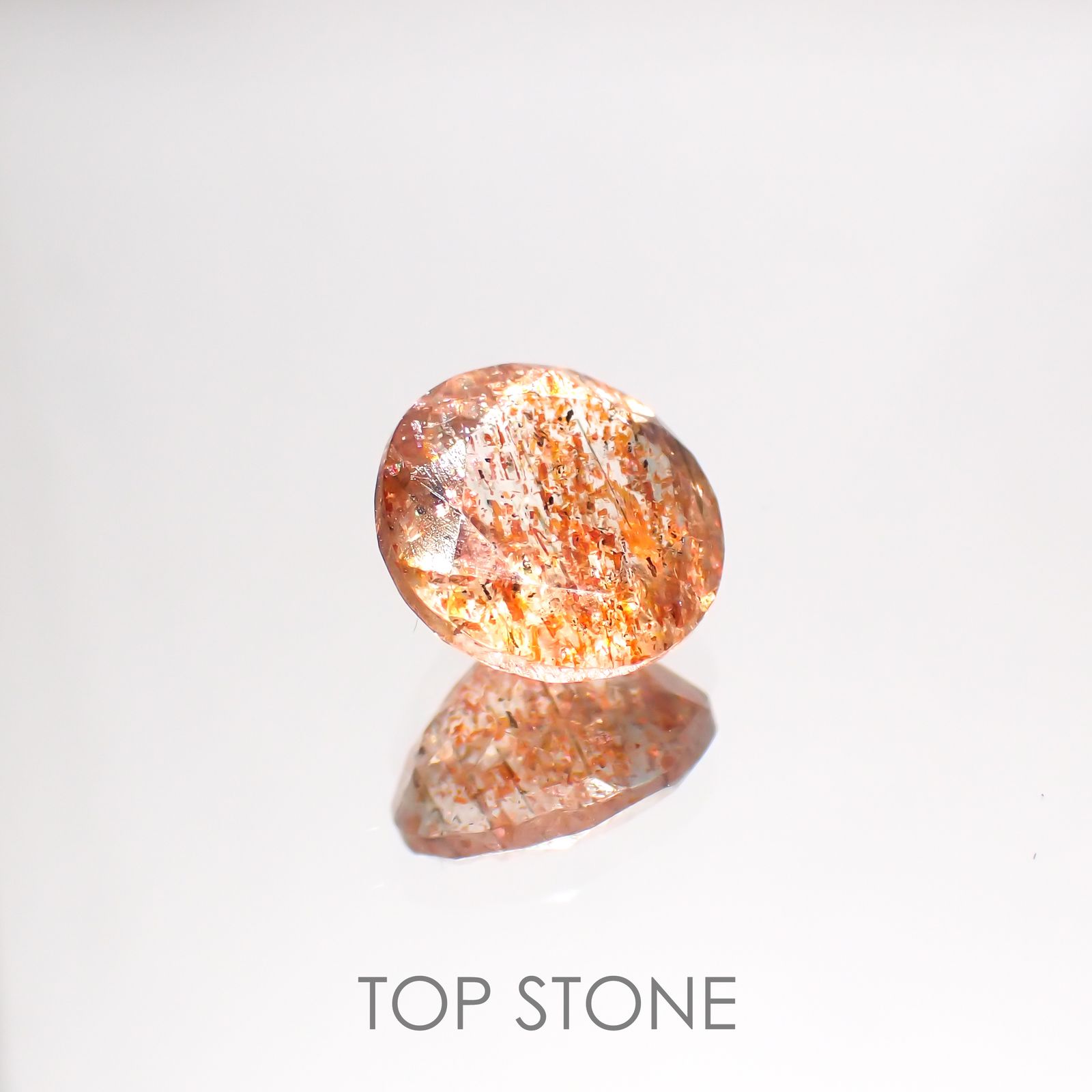 イリュージョンサンストーン インド産 2.31ct[220114214]9.1x9.1mm前後