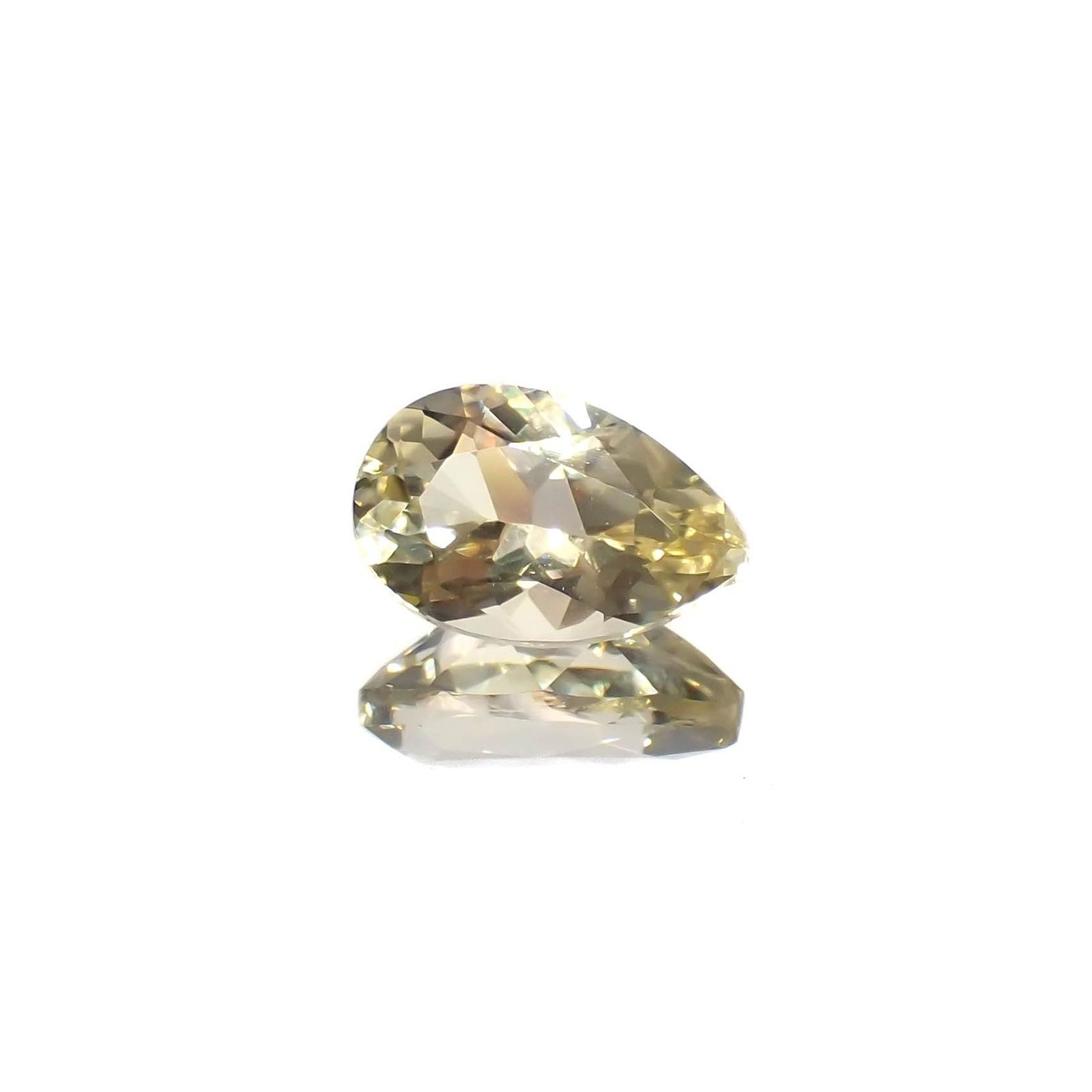 イエロースキャポライト(宝石名イエロー・スキャポライト)タンザニア産 識別済 0.85ct / 8x5.1mm前後 [221219402]