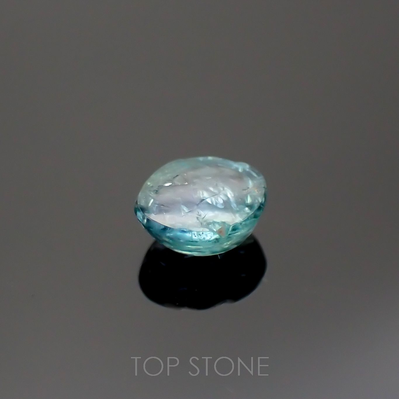 ブルーコーネルピン(宝石名コーネルピン)タンザニア産 0.30ct 識別済[220616289]4.4x3.7mm前後