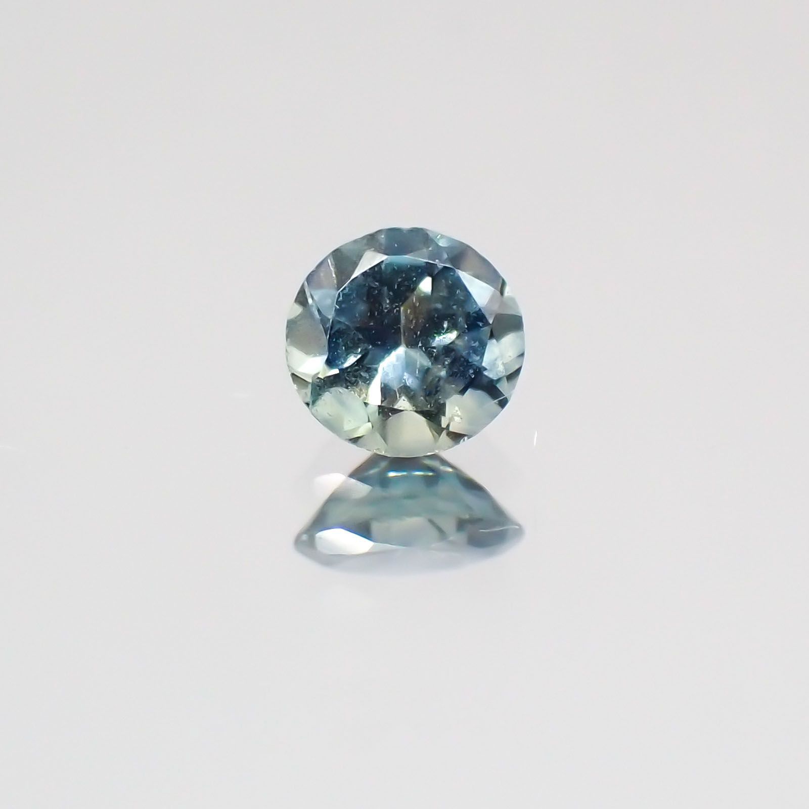 モンタナサファイア アメリカ産 ルース 0.15ct[21029908]3.3×3.3mm前後