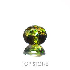 カラーチェンジスフェーン パキスタン産 0.82ct[221119184]5.7x4.9mm前後