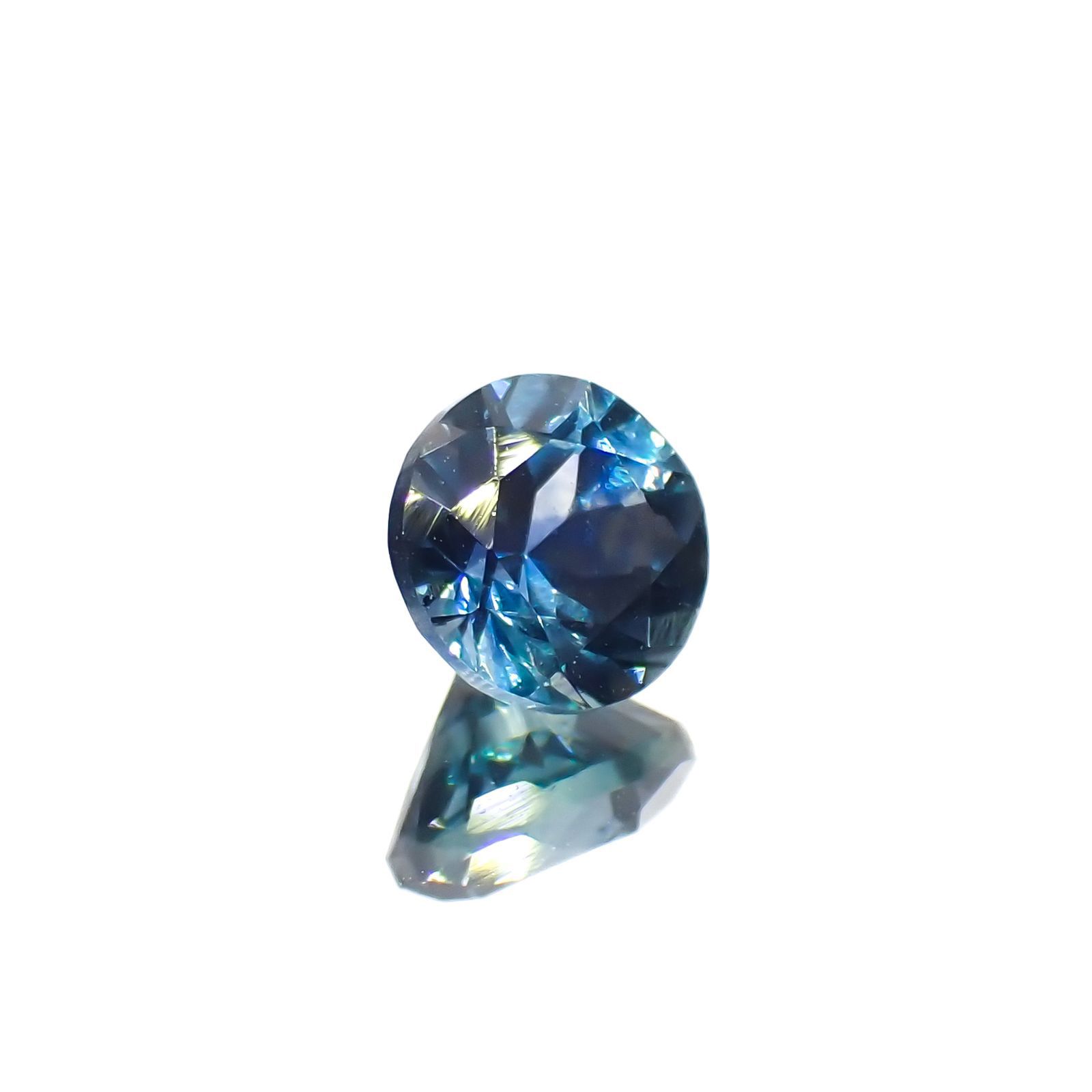 モンタナサファイア アメリカ・モンタナ州産 0.78ct[221219534]5.1x5.2mm前後