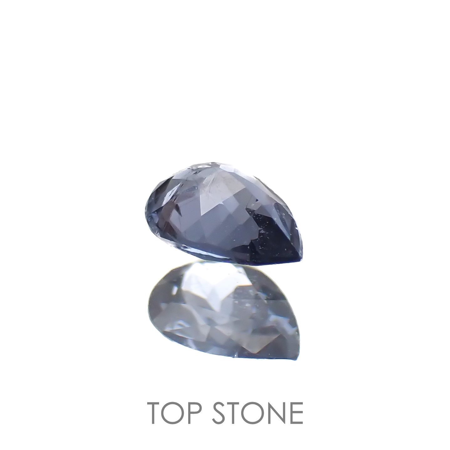 カラーチェンジガーネット アレキタイプ(宝石名ガーネット)マダガスカル・ベキリー産 0.16ct 識別済[220716939]4.1x3mm前後