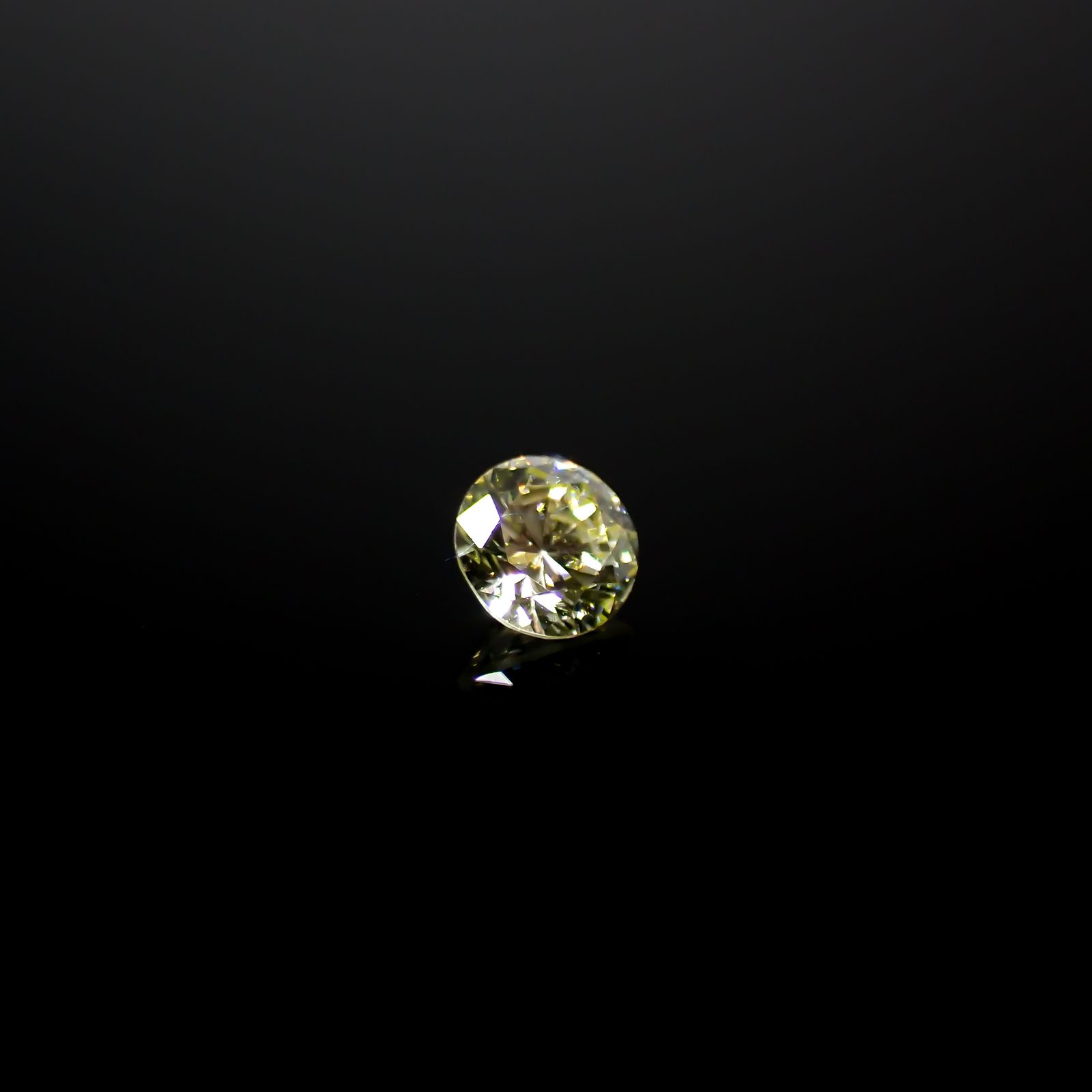 ライトイエローダイヤモンド TTLC/ I  0.10ct[240326876]2.9x2.9mm前後