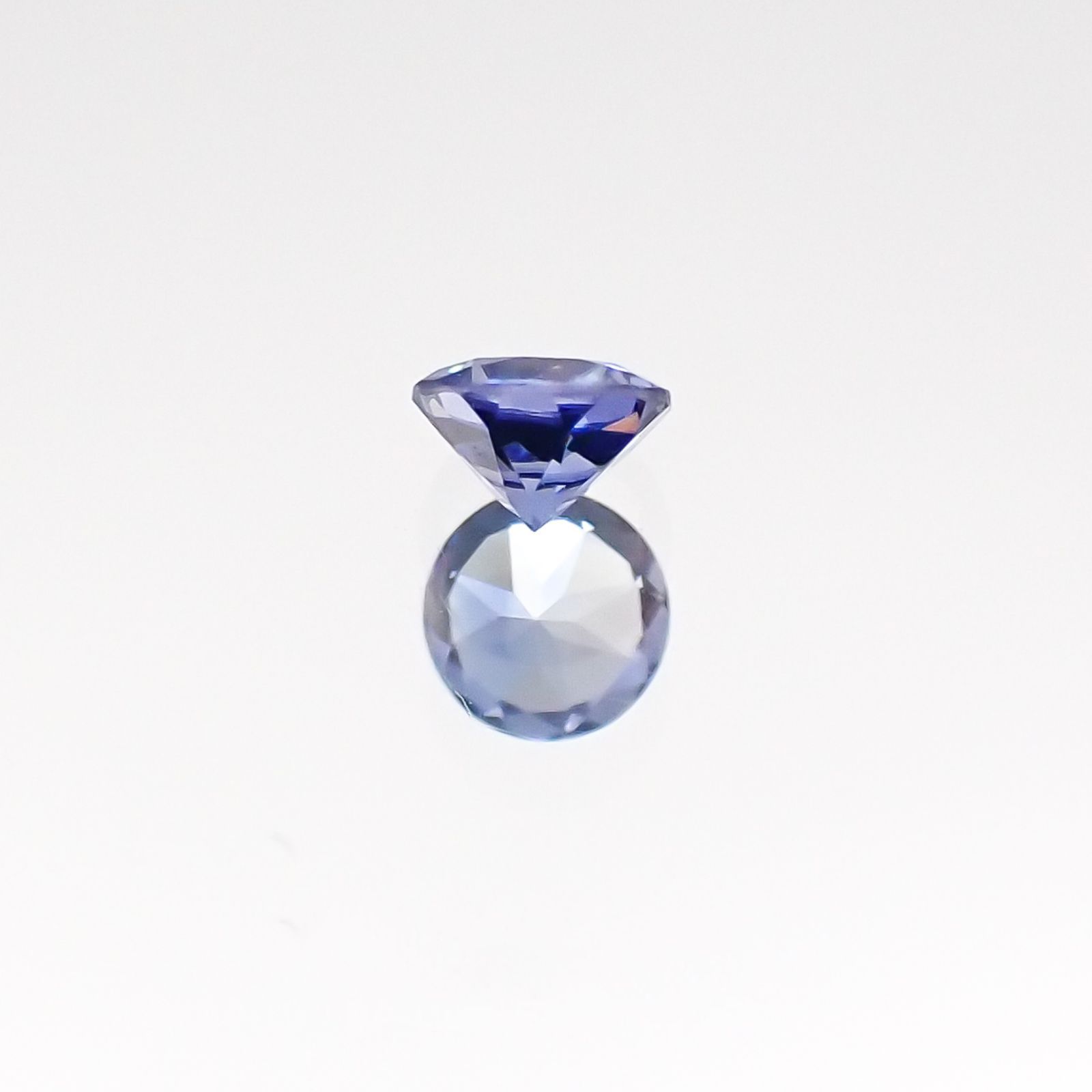 ベニトアイト(宝石名ベニトアイト) アメリカ・カリフォルニア産 0.087ct 識別済[20117617]2.7×2.7mm前後