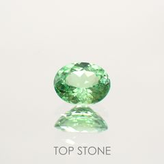 ミントガーネット(宝石名グリーン グロッシュラー・ガーネット) タンザニア産 0.602ct ソ付(彩珠)[210711926]5.7×4.4mm前後