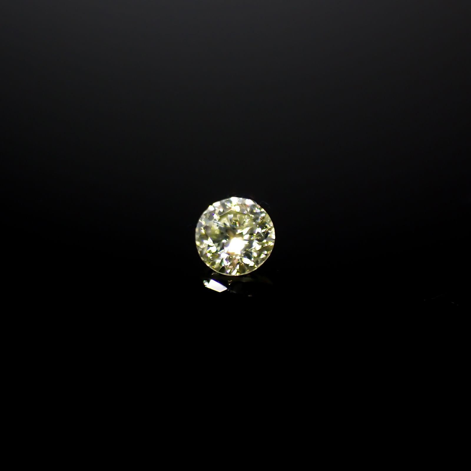 ライトイエローダイヤモンド TTLC/ I  0.10ct[240326876]2.9x2.9mm前後