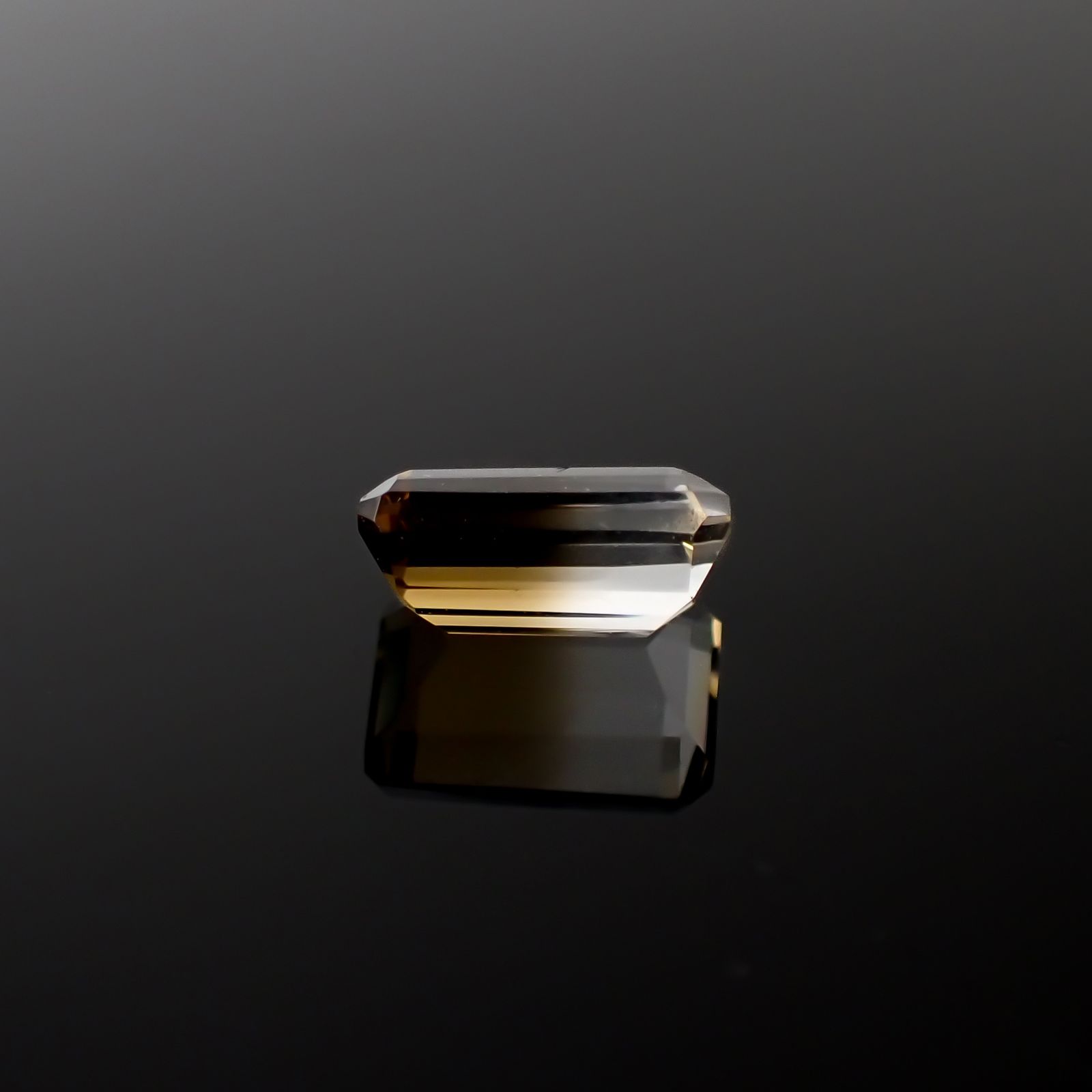 バイカラーシトリン ブラジル・ミナスジェライス州産 2.68ct[240326448]10.1x6.9mm前後