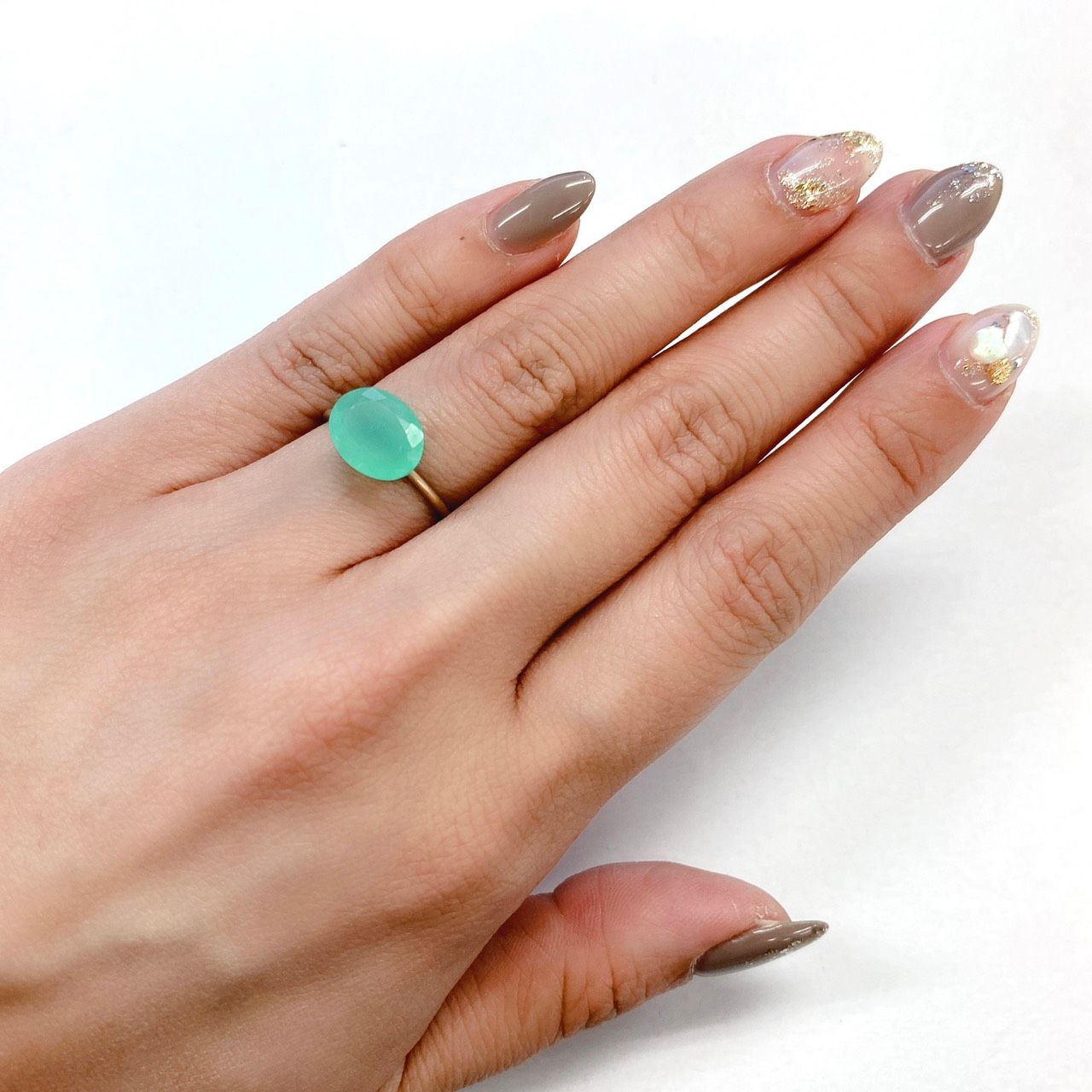グリーンオパール 南アフリカ産 ルース 1.75ct[210510761]10×8mm前後