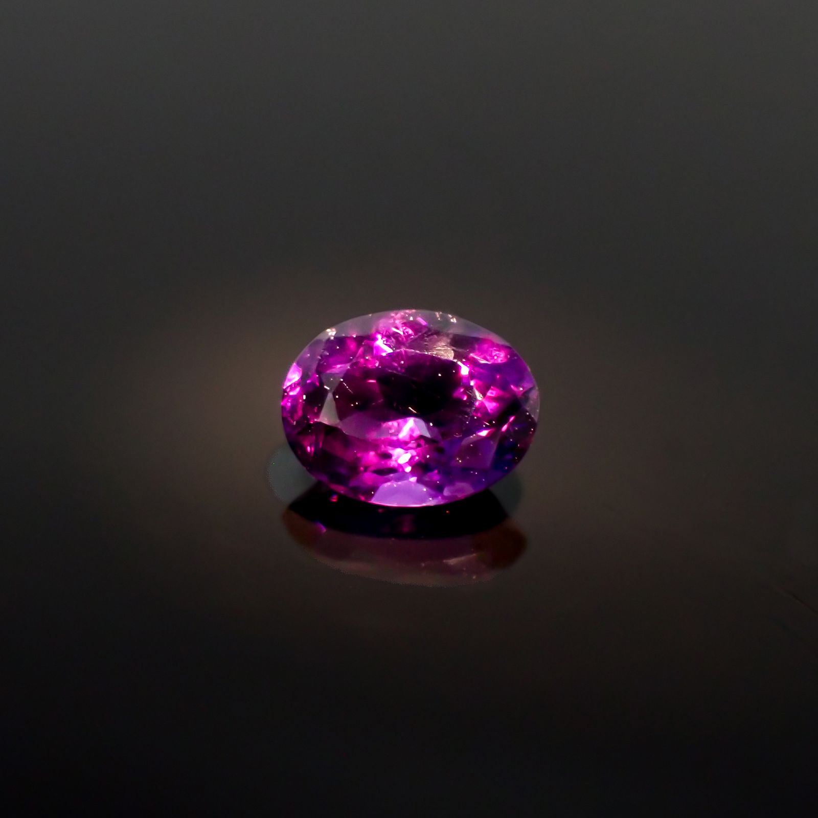 カラーシフトアメジスト ブラジル/ウルグアイ産 1.24ct[240929188]8.1x6.2mm前後