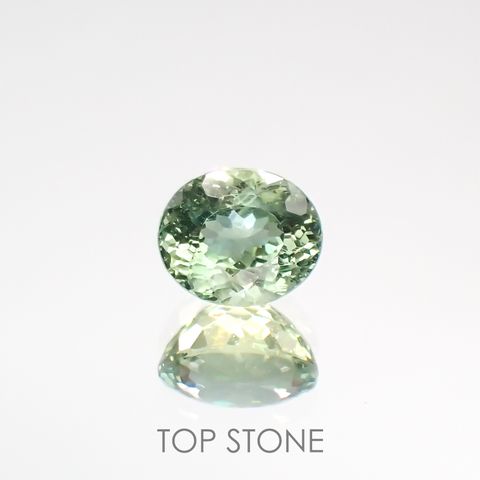 グリーンアパタイト(宝石名アパタイト) マダガスカル産 2.08ct 識別済[211113807]7.9×6.7mm前後