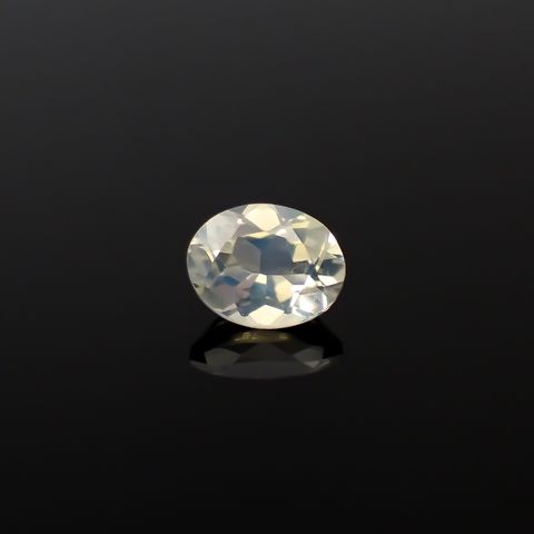 クリソベリルキャッツアイ スリランカ産 0.43ct [250329928]5.1x4.1mm前後