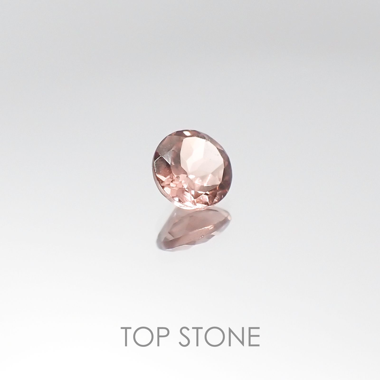 カラーチェンジマラヤガーネット(宝石名ガーネット) タンザニア・マヘンゲ産 0.50ct 識別済[20096098]4.9×4.8mm前後