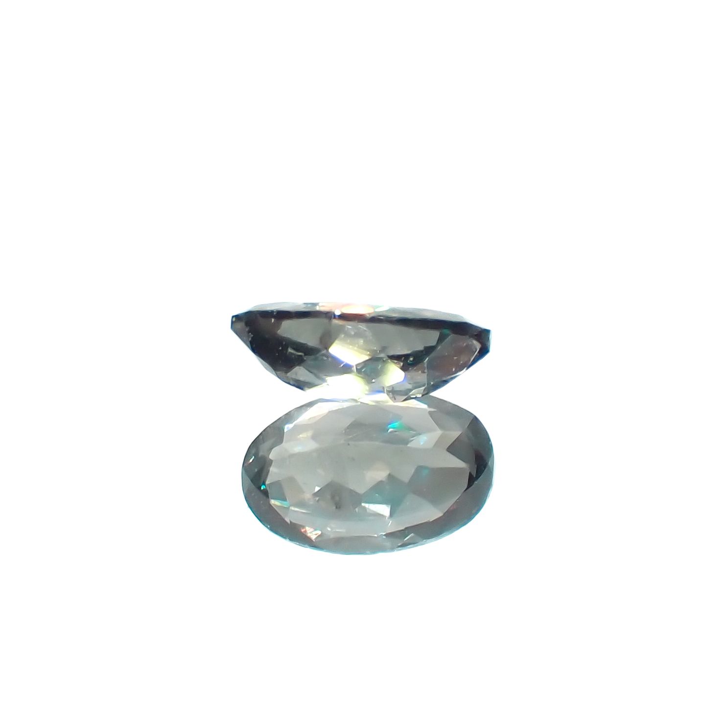 カラーチェンジガーネット アレキタイプ マダガスカル・ベキリー産 0.47ct[230522171]6.1x4mm前後