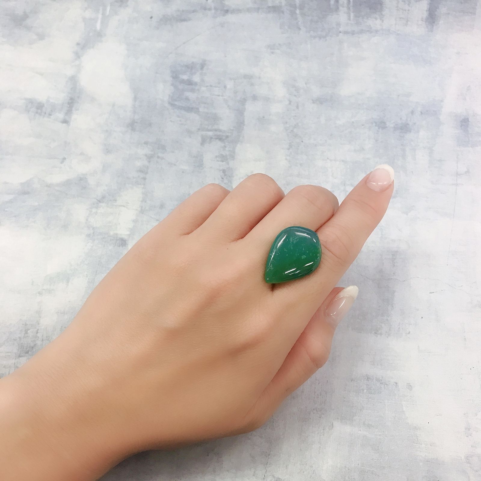 ◇フリーフォーム◇ジェムシリカ ペルー産 18.03ct[220717187]25x18.1mm前後