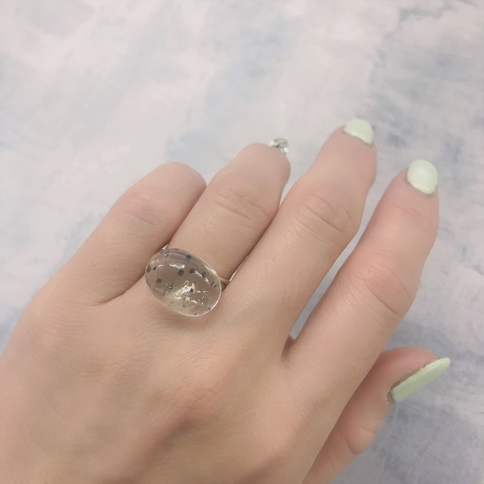 アイボリー×レッド ヘマタイトインクォーツ(13mm)れいさん専用