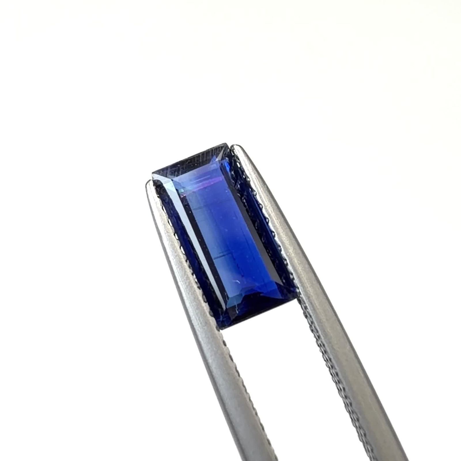 no.0142 初夏の夜空　ブルーグレーのカイヤナイト カイヤナイト ネパール産 1.64ct / 9.8x4.9mm前後 [260532280] | TOP