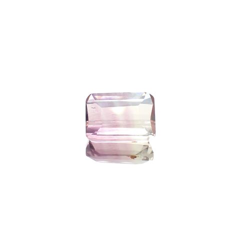 バイカラーフローライト 中国産 1.70ct [220917990]8x5.9mm前後