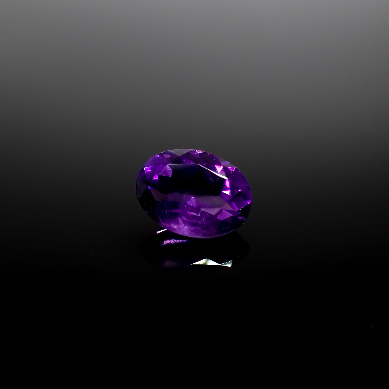 カラーシフトアメジスト ブラジル/ウルグアイ産 1.61ct[240929002]8.9x6.8mm前後