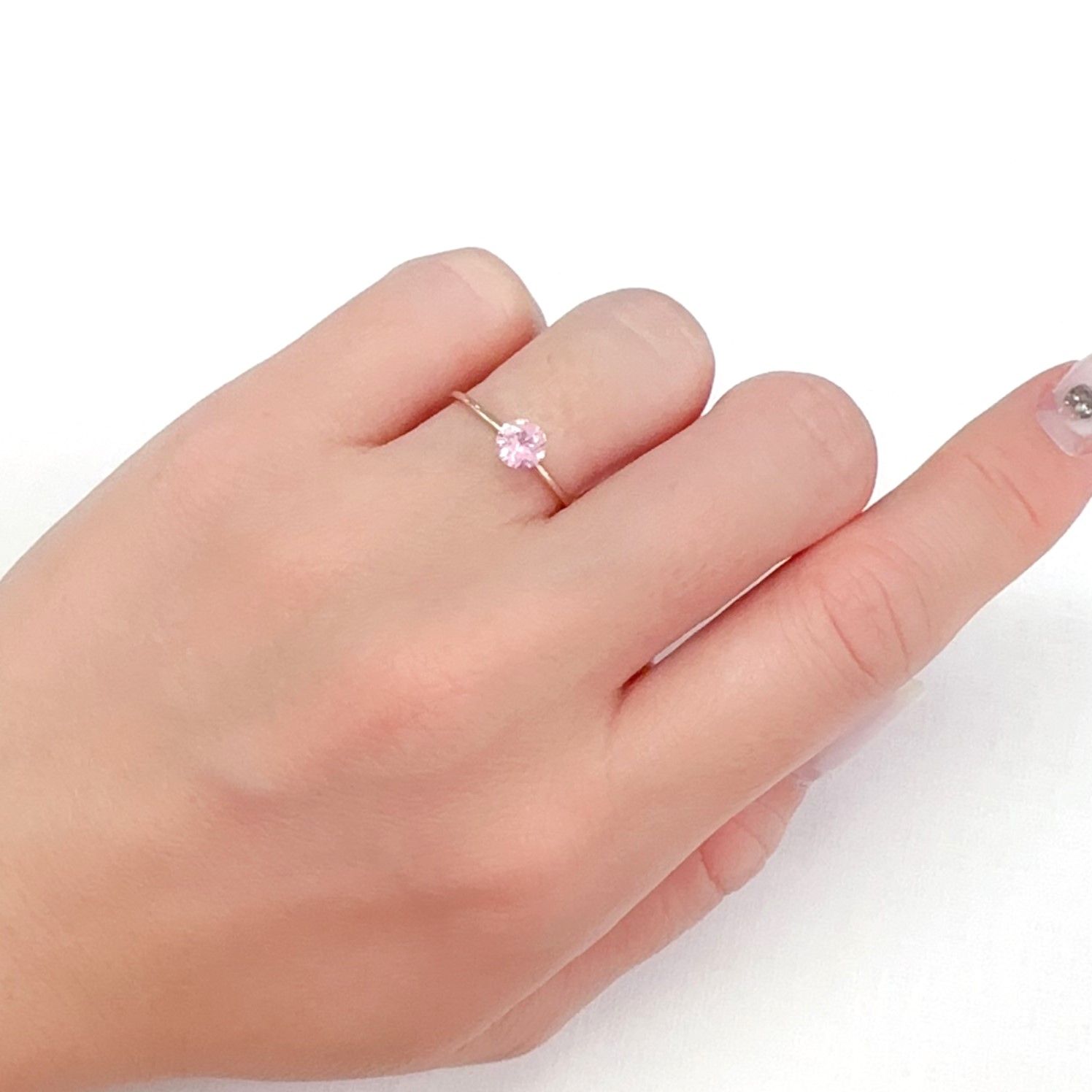 シルキーピンクスピネル タンザニア産 0.51ct[231224953]5x5mm前後