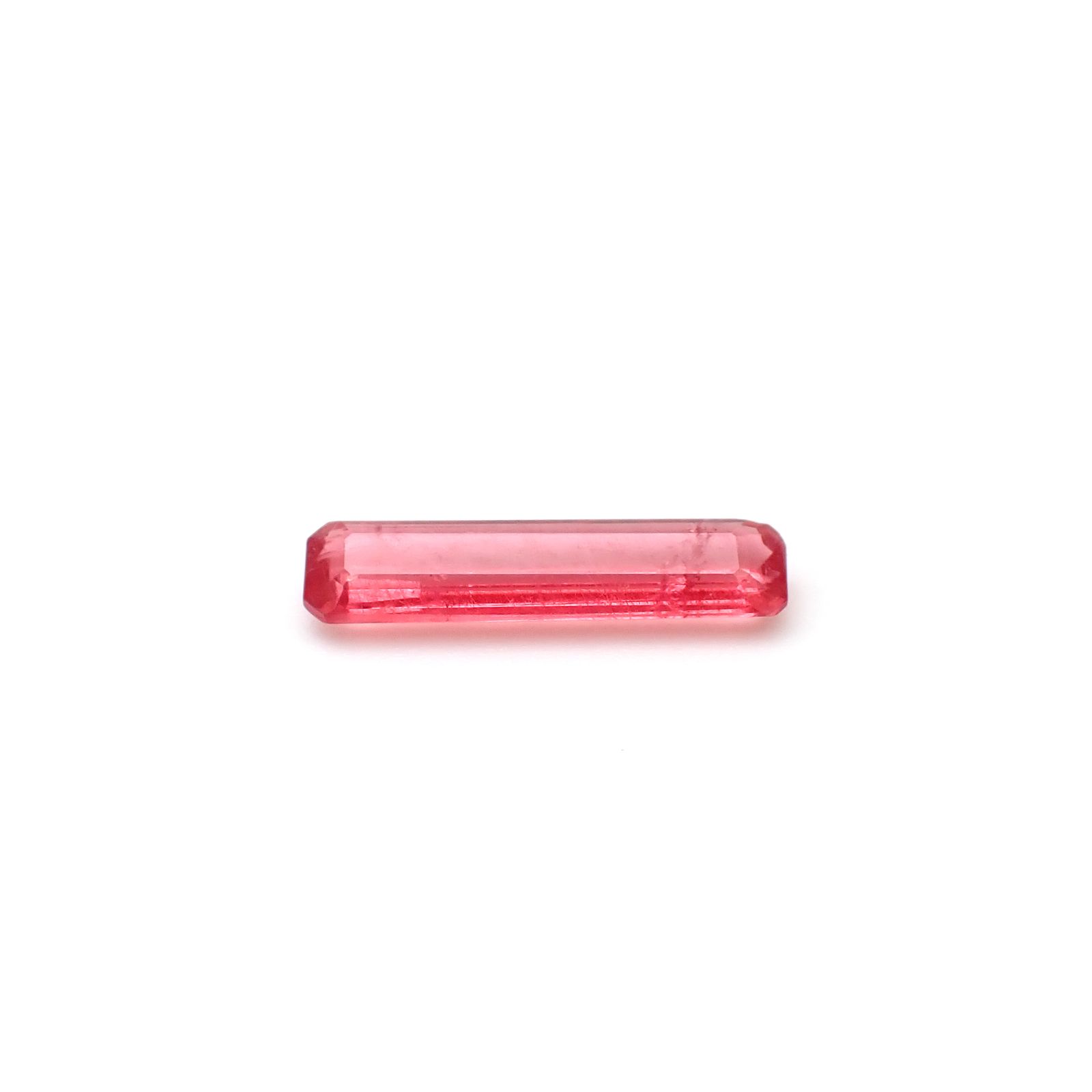 ロードナイト(宝石名ロードナイト)ブラジル産 識別済 1.66ct / 15.1x3.7mm前後 [260732655]