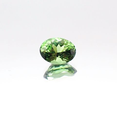 クロムトルマリン(宝石名バナジウム(クロム)・トルマリン)タンザニア産 0.813ct ソ付(彩珠)[230823071]6.7x5mm前後