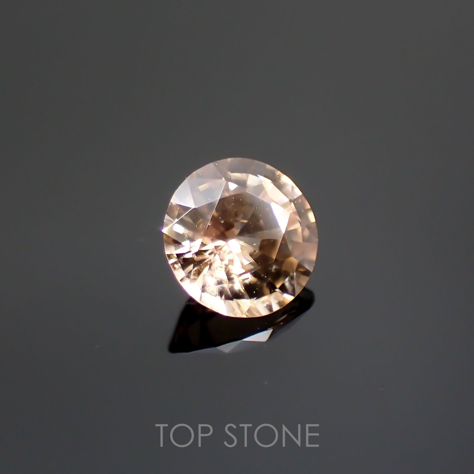 オレンジジルコン(宝石名ジルコン) スリランカ/カンボジア産 1.01ct 識別済[21018047]5.8×5.8mm前後