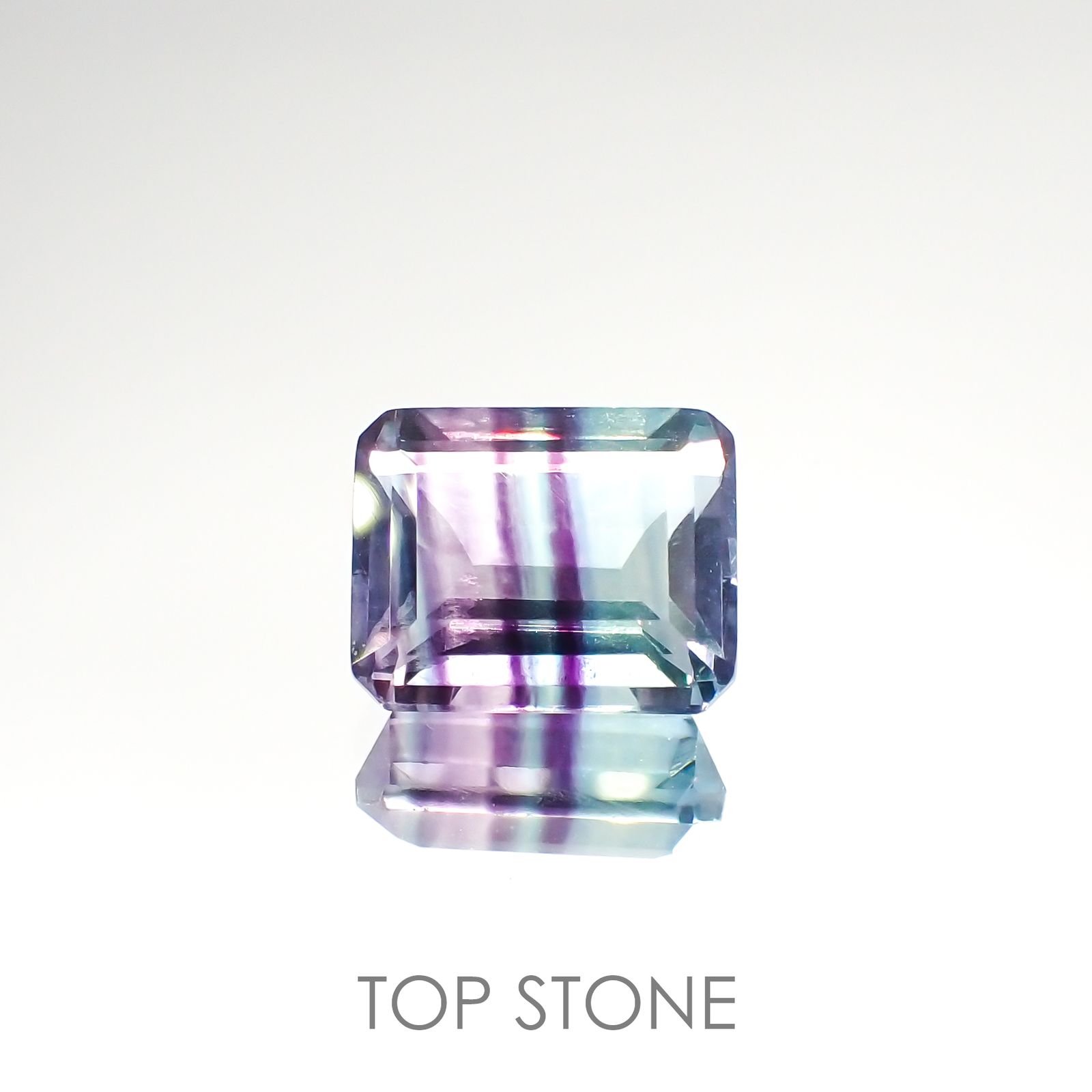 バイカラーフローライト ブラジル産 ルース 4.38ct[210913212]10.2×8.1mm前後
