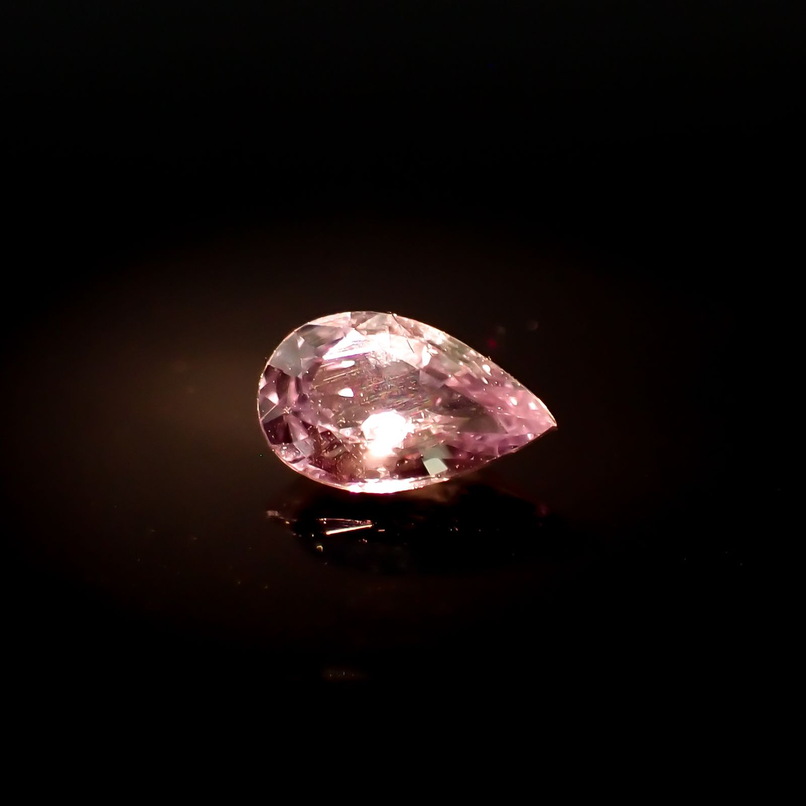 アレキサンドライト(宝石名アレキサンドライト)タンザニア産 0.28ct 識別済[230321348]5.3x3.3mm前後