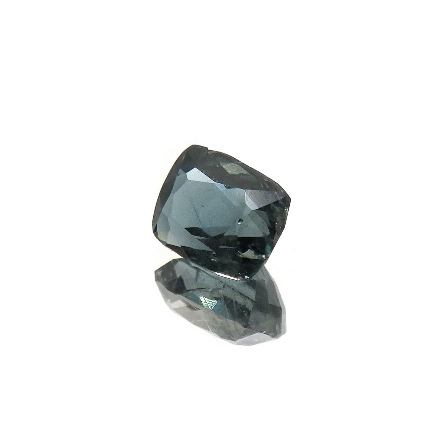 サファリン(宝石名サファリン) スリランカ産 0.30ct 識別済[210712154]4.1×3.2mm前後