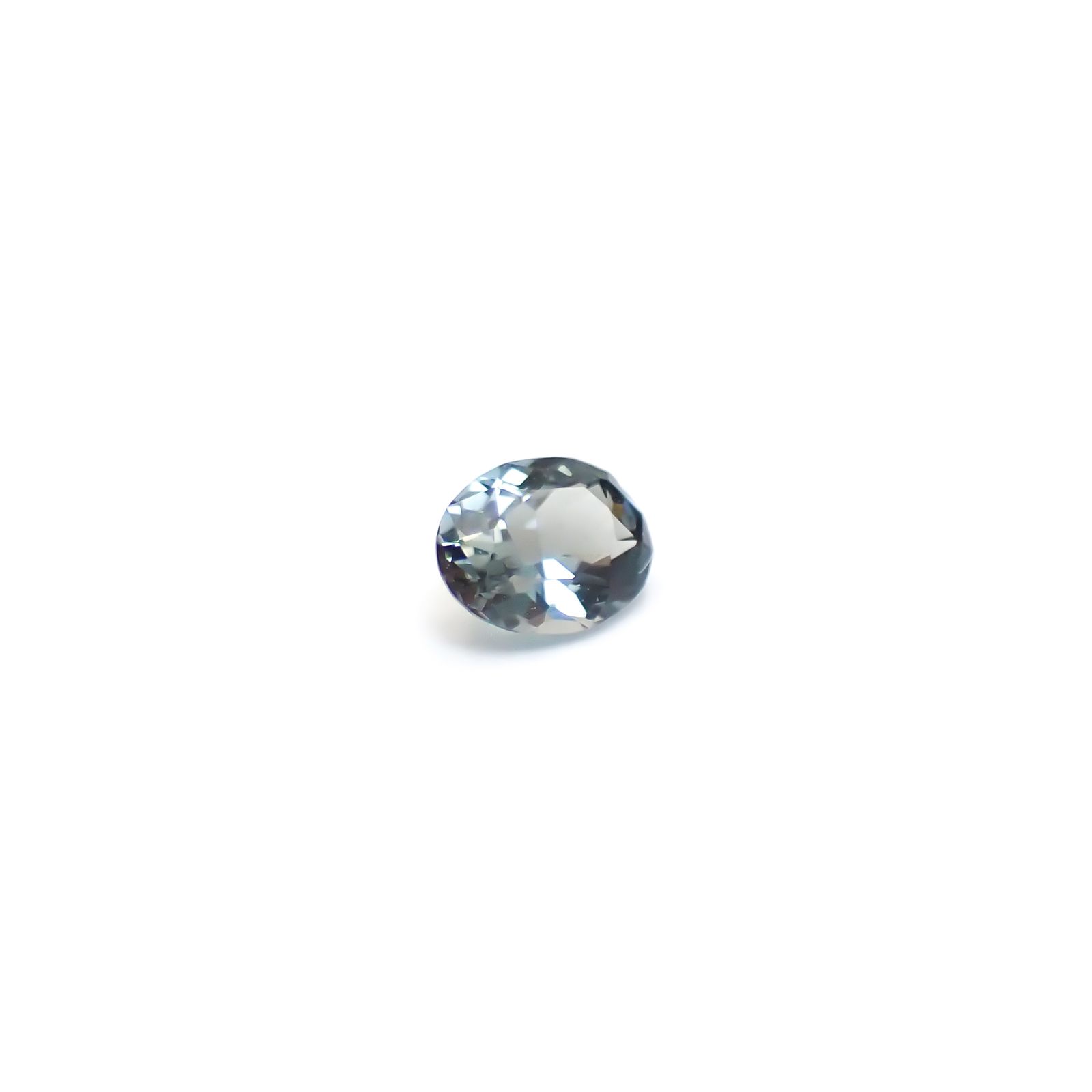 サファリン スリランカ産 0.11ct / 3.5x2.6mm前後 [260432051]