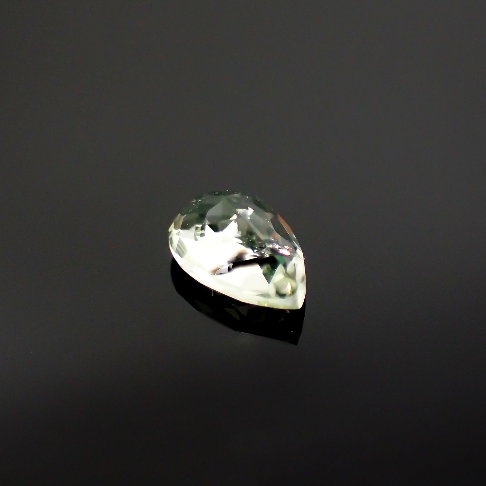 ハイアライトオパール(宝石名オパール) メキシコ産 0.159ct ソ付(彩珠)[210712061]4.6×3.2mm前後