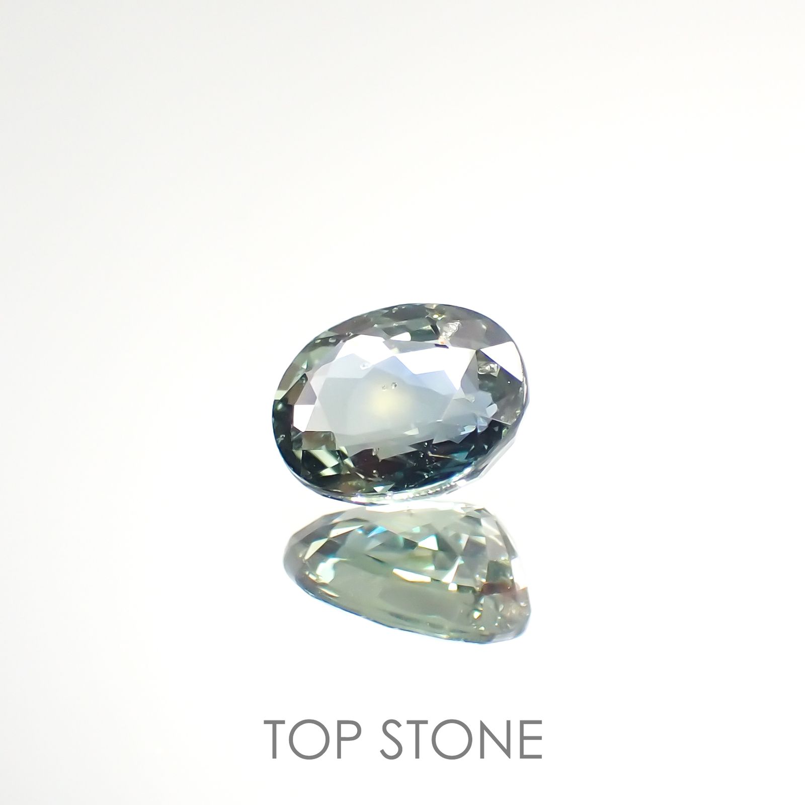 バイカラーサファイア(宝石名バイカラー・サファイア) マダガスカル/スリランカ産 1.32ct 識別済[210812474]7×5.8mm前後