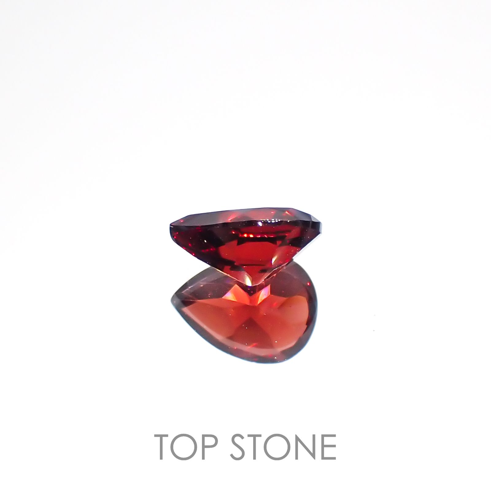 パイラルスパイトガーネット モザンビーク産 1.36ct[230119838]8.1x6mm前後