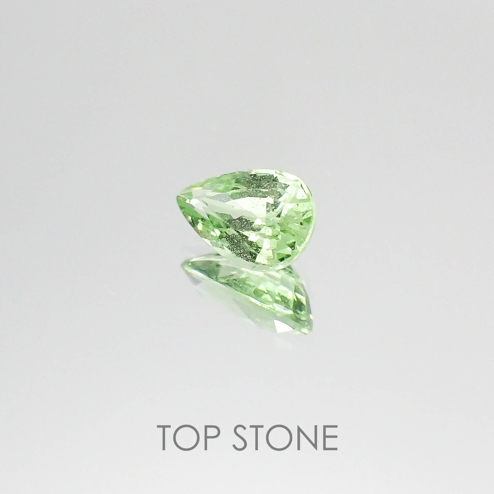 ミントガーネット(宝石名グリーン グロッシュラー・ガーネット) タンザニア産 1.17ct 識別済[20074261]8.2×5.2mm前後