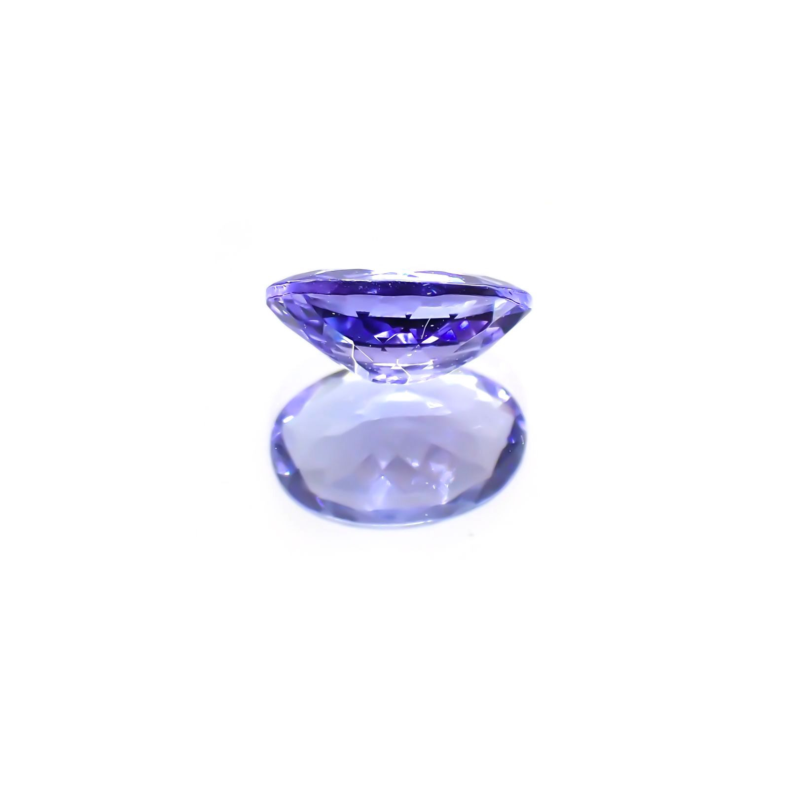 タンザナイト(宝石名タンザナイト) タンザニア産 0.81ct 識別済[240210065]7.5×5mm前後