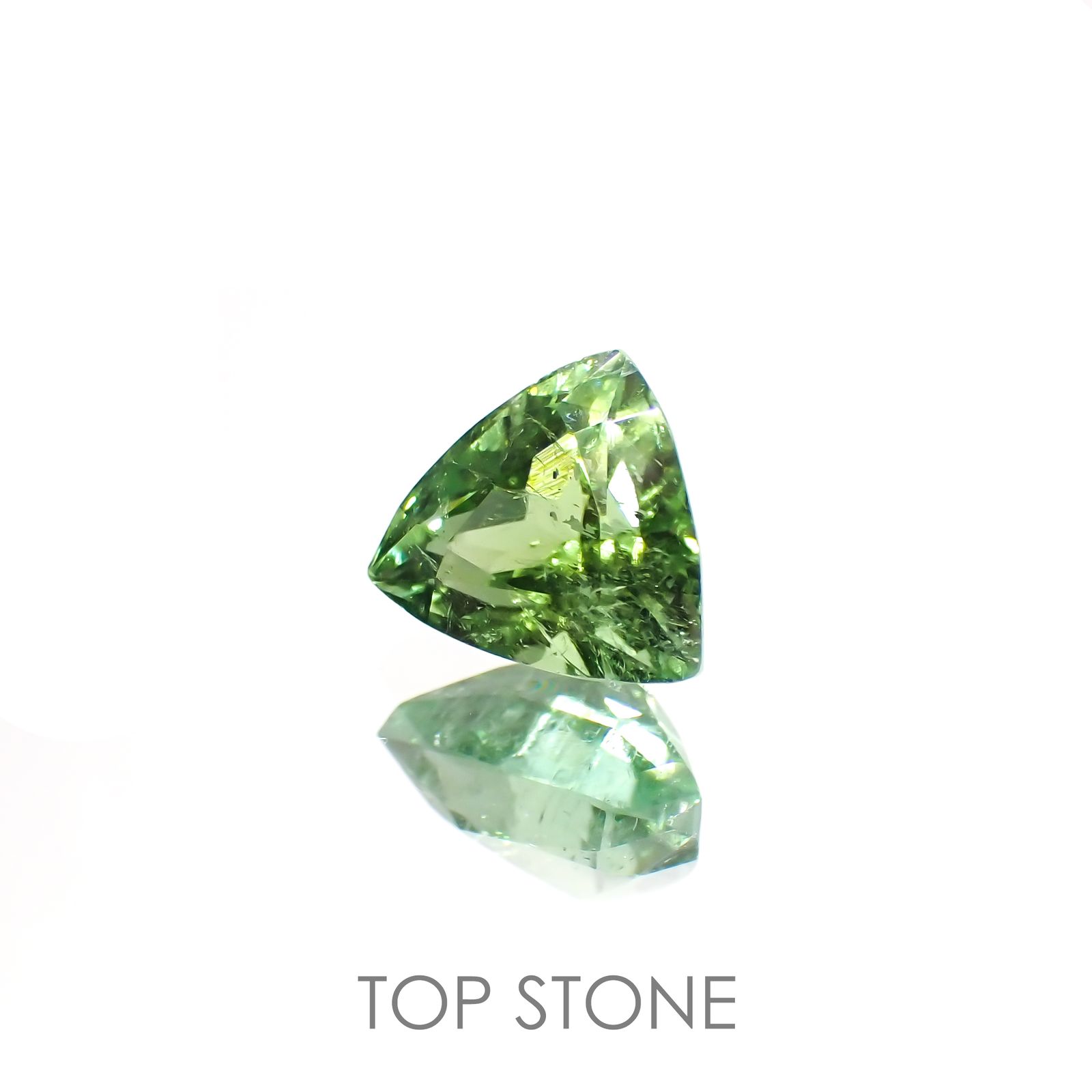 グリーントルマリン アフガニスタン産 1.22ct [220114105]6.3x7.3mm前後