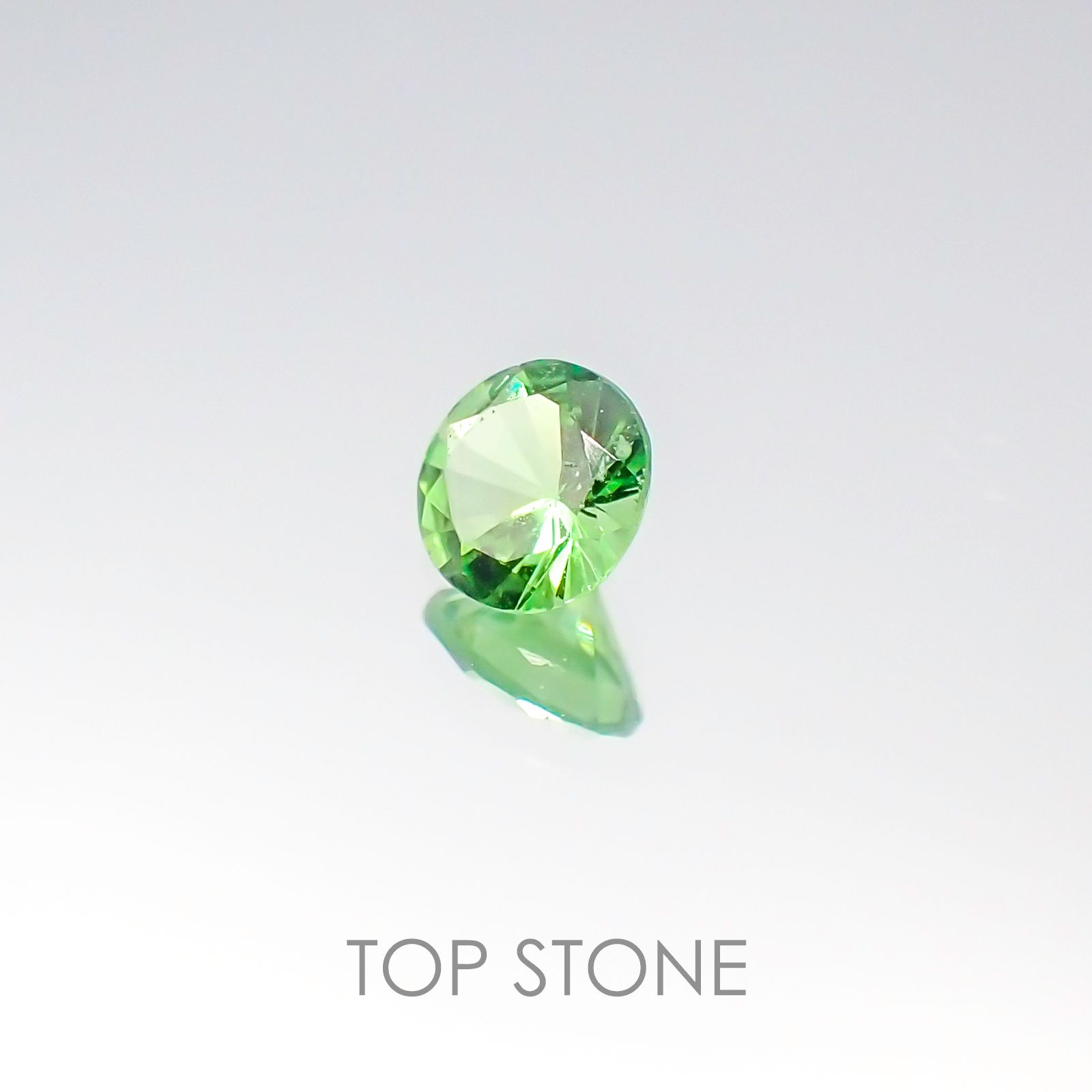ミントガーネット ケニア産 ルース 0.25ct[20096104]4×4mm前後