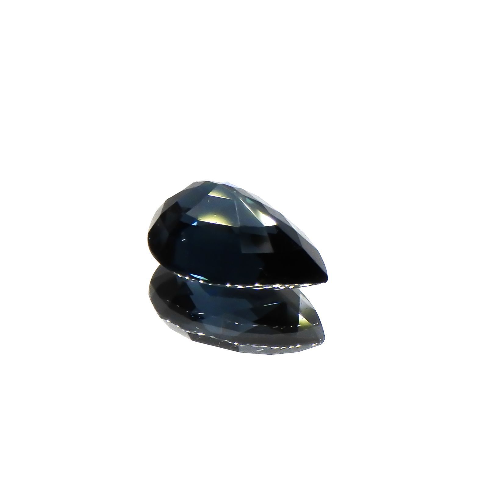コバルトブルースピネル(宝石名ブルー・スピネル)スリランカ産 1.136ct ソ付(日独)[220817492]8.1x5.59mm前後