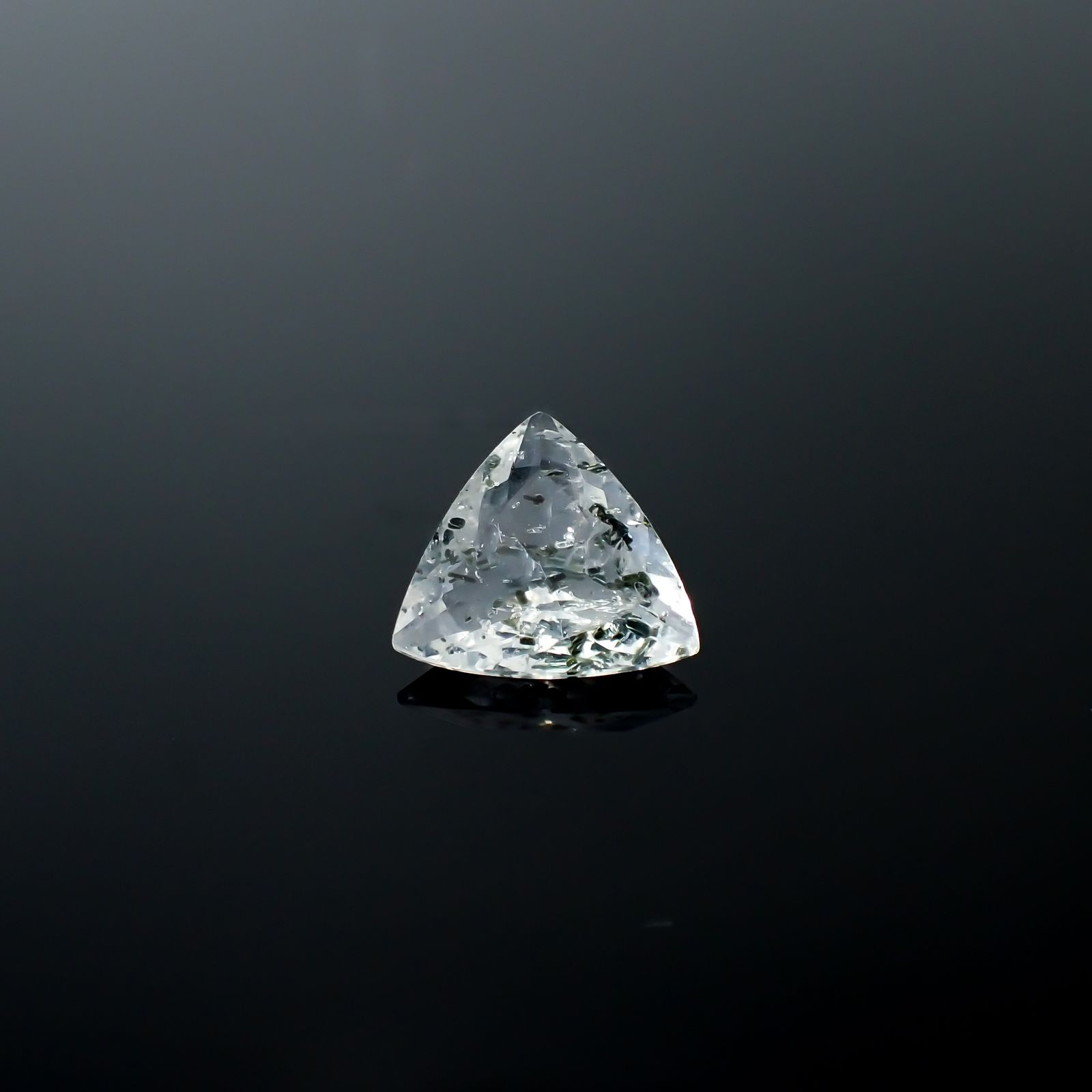 ジャガークォーツ タンザニア産 3.37ct[240427075]11.7x11.6mm前後