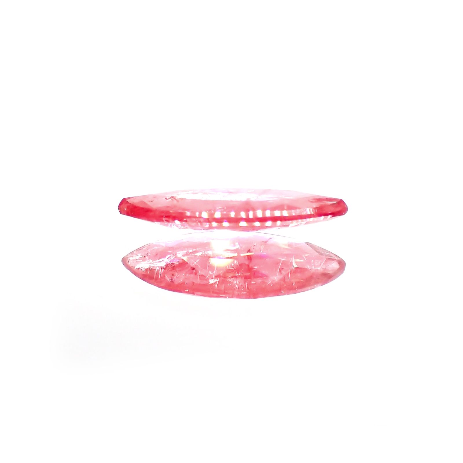 ロードナイト(宝石名ロードナイト)ブラジル産 識別済 1.60ct / 14.4x5.5mm前後 [220113937]