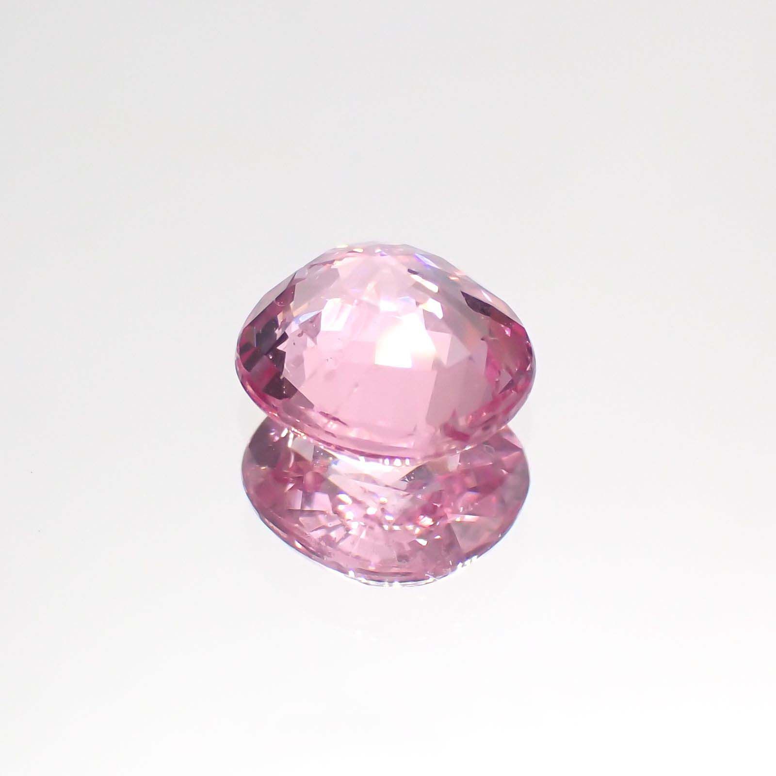 ピンクスピネル(宝石名ピンク・スピネル)タンザニア産 1.19ct 識別済[230722568]6.8x6.4mm前後