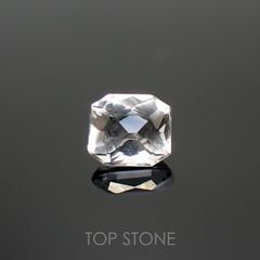 フェナカイト(宝石名フェナカイト)ブラジル産 0.46ct 識別済[220115165]4.8x4.3mm前後