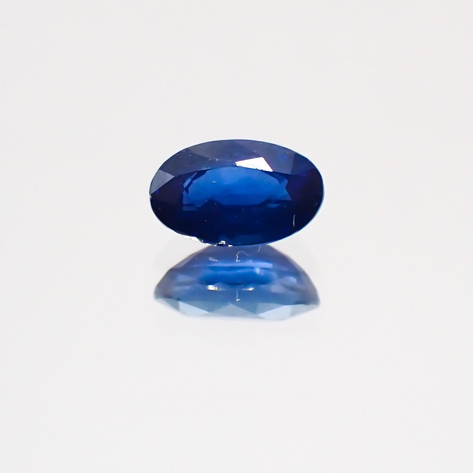 サファイア(宝石名サファイア) マダガスカル/スリランカ産 0.33ct 識別済[21038715]5×3.1mm前後