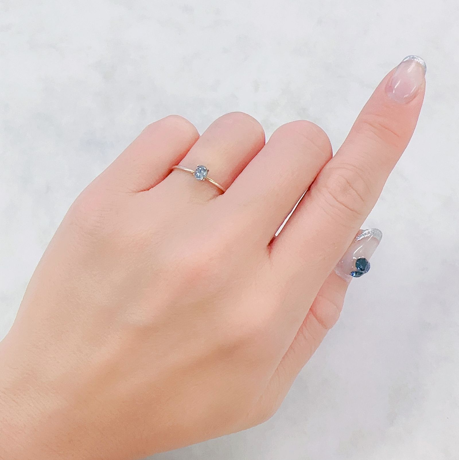 モンタナサファイア(宝石名サファイア)アメリカ・モンタナ州産 0.22ct 識別済[230622434]4.1x3mm前後