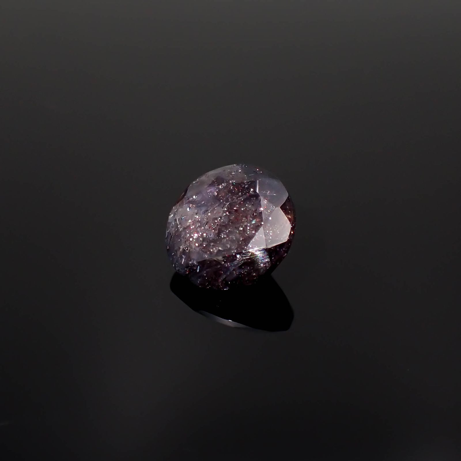 ブラッドショットアイオライト インド産 5.17ct[230321204]12.2x12.1mm前後