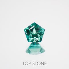 ◇ペンタゴンカット◇エメラルド ザンビア産 ルース 0.102ct[210611003]3×3.1mm前後